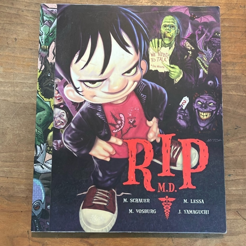 Book: RIP M.D. Graphic Novel by M.Schauer M.Lessa M.Vosburg J.Yamaguchi